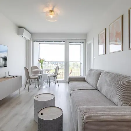 Cozy Near Centrum And Airport Apartamento *