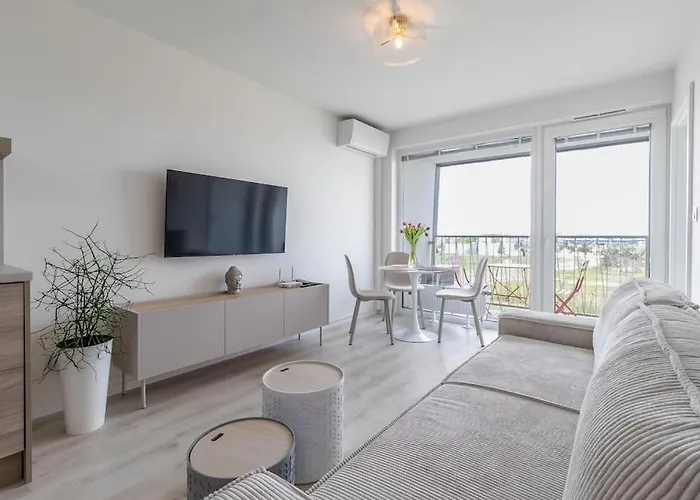 Cozy Near Centrum And Airport Apartment Pressburg