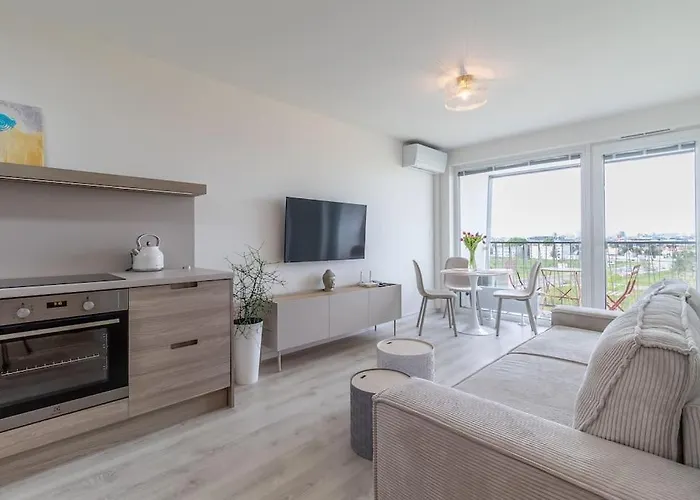 Cozy Near Centrum And Airport Apartamento *